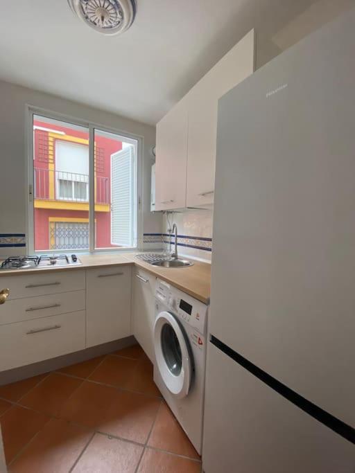 Tranquilo Piso Alameda Appartamento Siviglia Esterno foto