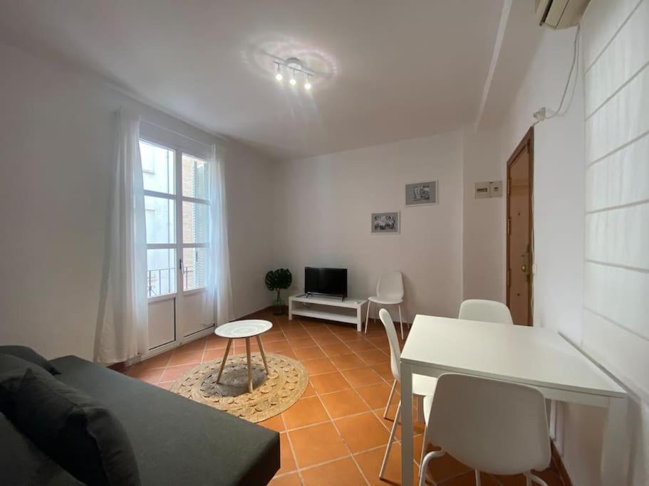 Tranquilo Piso Alameda Appartamento Siviglia Esterno foto